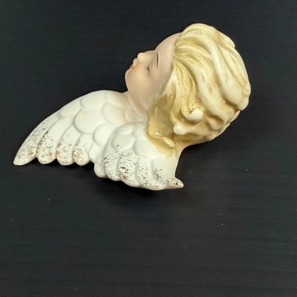 Vtg Lefton Wall Bisque Porcelain White Angel Cherub Set Gold Accent KW2342